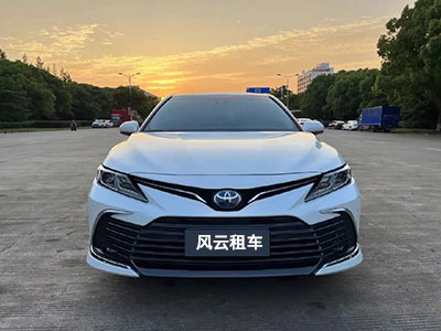 風(fēng)云租車豐田凱美瑞