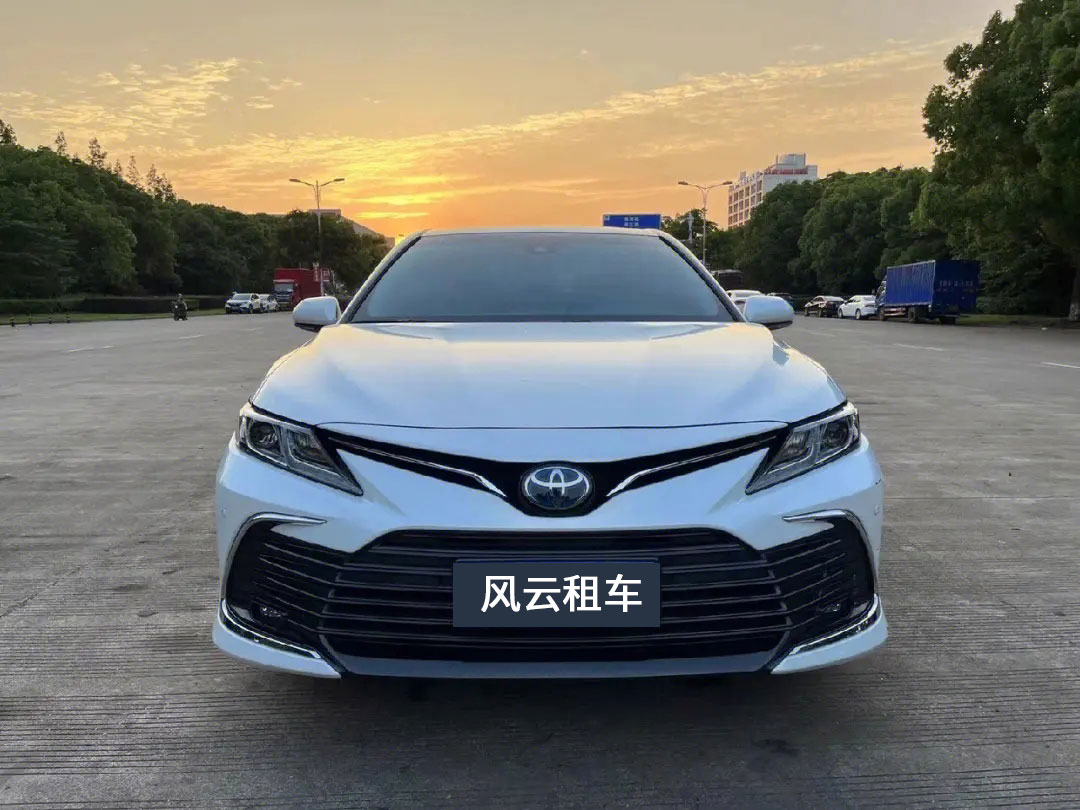 風(fēng)云租車(chē)豐田凱美瑞