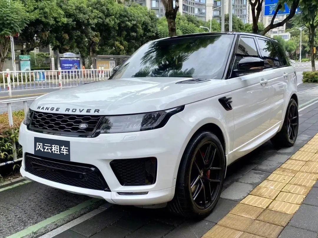 風(fēng)云租車路虎攬勝運動